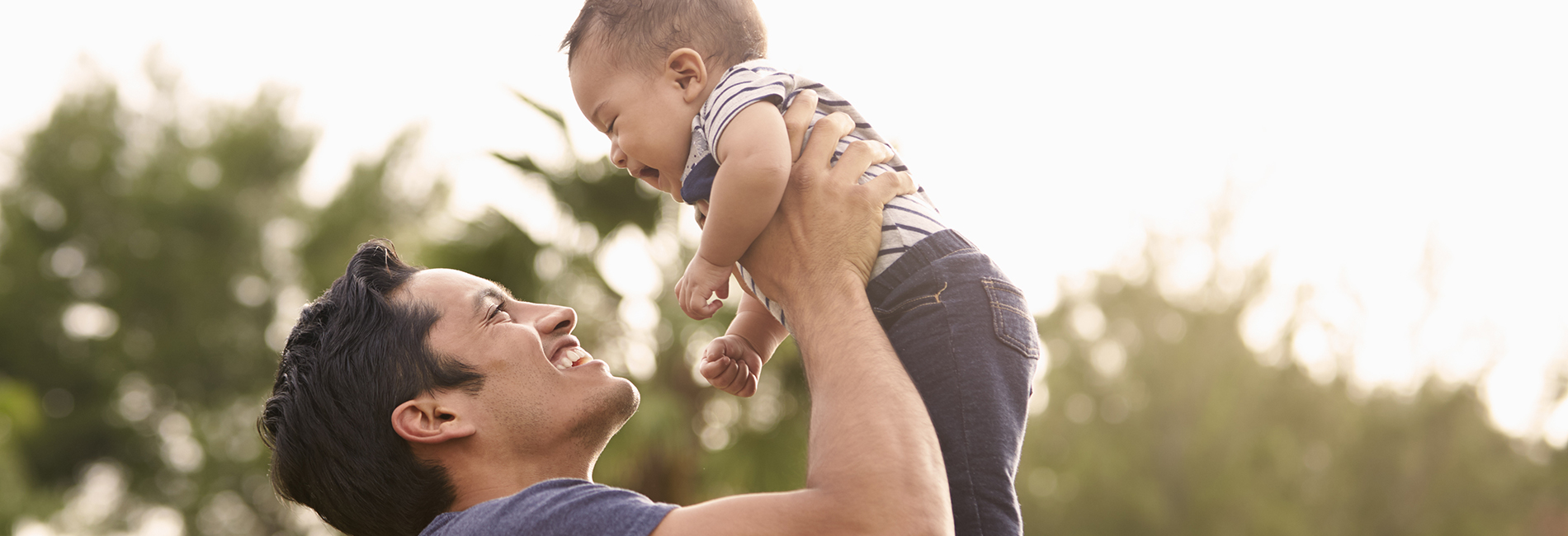 Father holding up baby
HBCD Data Coordinating Center (HDCC)